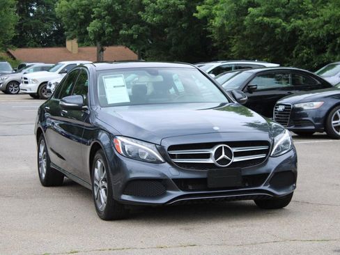 Used 2015 Mercedes-Benz C 300 4MATIC Sedan image 1