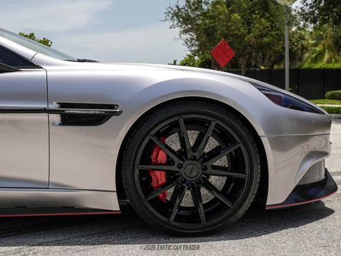 Used 2014 Aston Martin Vanquish Volante RWD image 9