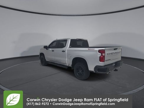 Used 2021 Chevrolet Silverado 1500 Custom Trail Boss w/ Safety Confidence Package AWD/4WD image 11