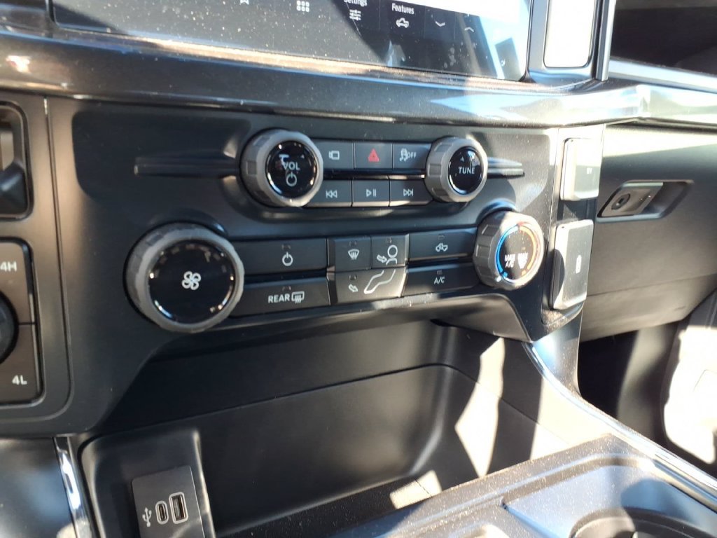 New 2026 Ford F150 STX w/ Equipment Group 200A AWD/4WD image 10