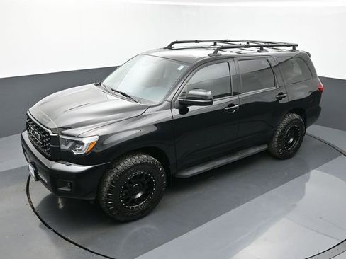 Used 2020 Toyota Sequoia TRD Pro w/ Carpet Mat Package (TMS) image 15