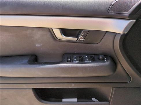 Used 2007 Audi A4 2.0T FWD image 11