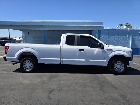 Used 2017 Ford F150 XL w/ Equipment Group 101A Mid image 2