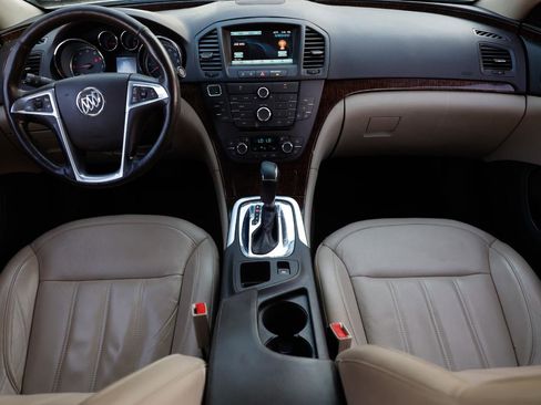 Used 2013 Buick Regal Premium image 2