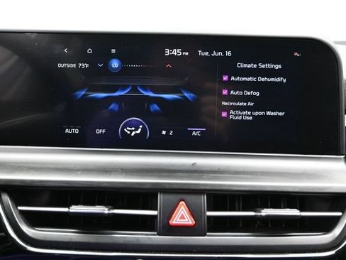 Used 2025 Kia Seltos S FWD image 34