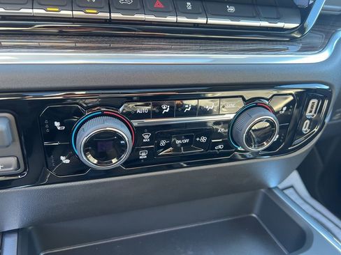 New 2025 Chevrolet Silverado 1500 RST w/ Convenience Package II image 22