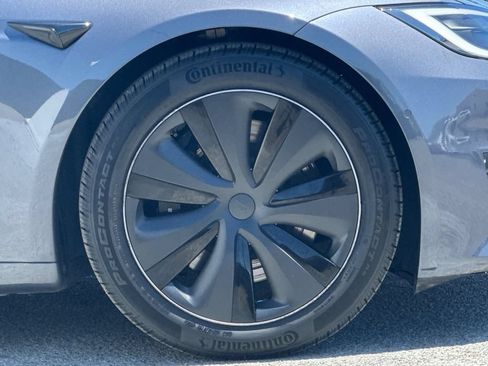 Used 2022 Tesla Model S AWD/4WD image 24