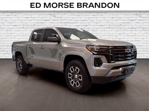 Used 2025 Chevrolet Colorado Z71 AWD/4WD image 6