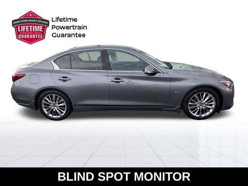 Used 2019 INFINITI Q50 Luxe w/ Essential Package (3.0T Luxe) AWD/4WD image 7