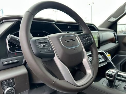 New 2026 GMC Sierra 1500 Denali w/ Denali Reserve Package image 34