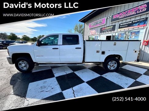 Used 2015 Chevrolet Silverado 2500 W/T w/ WT Convenience Package AWD/4WD image 1