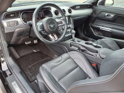Used 2023 Ford Mustang GT Premium image 19