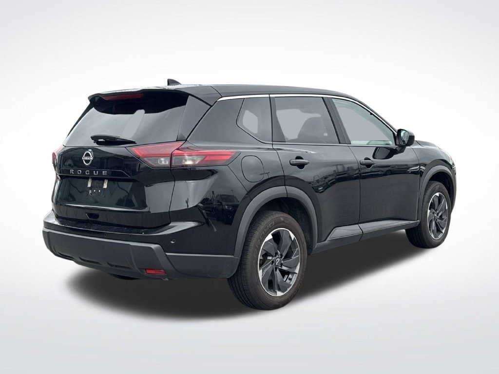 Used 2025 Nissan Rogue SV FWD image 6