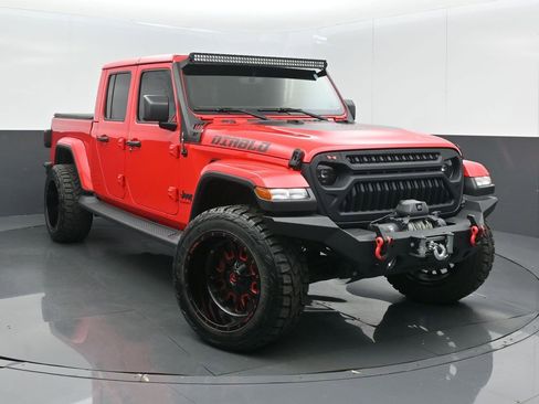 Certified 2021 Jeep Gladiator Overland w/ Popular Equipment Package image 2