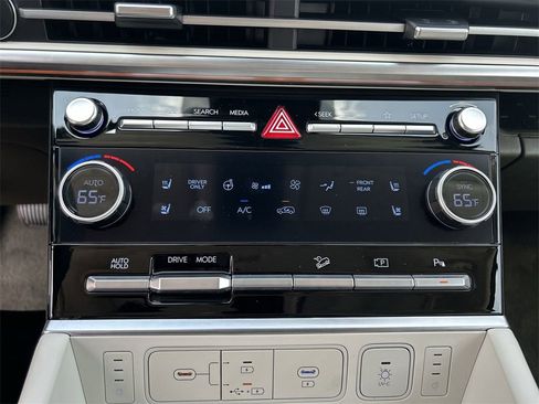 New 2025 Hyundai Santa Fe Calligraphy image 26