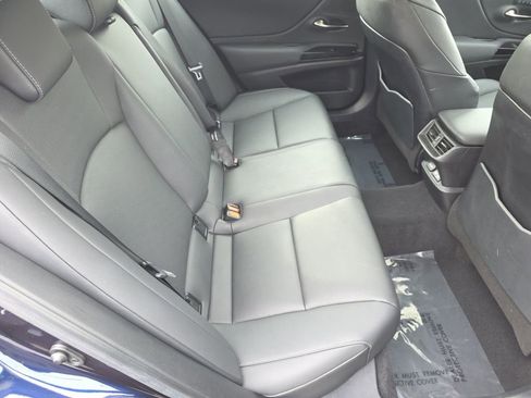 Used 2023 Lexus ES 350 w/ Premium Package image 22