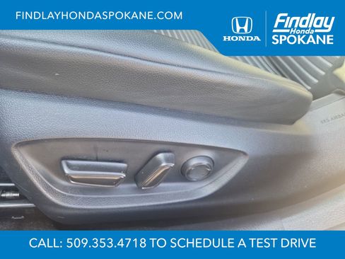 Used 2023 Toyota Camry SE w/ Cold Weather Package FWD image 20