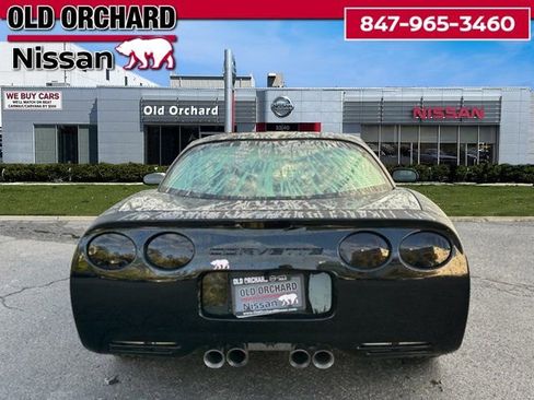 Used 1997 Chevrolet Corvette Coupe w/ Performance Handling Pkg image 6