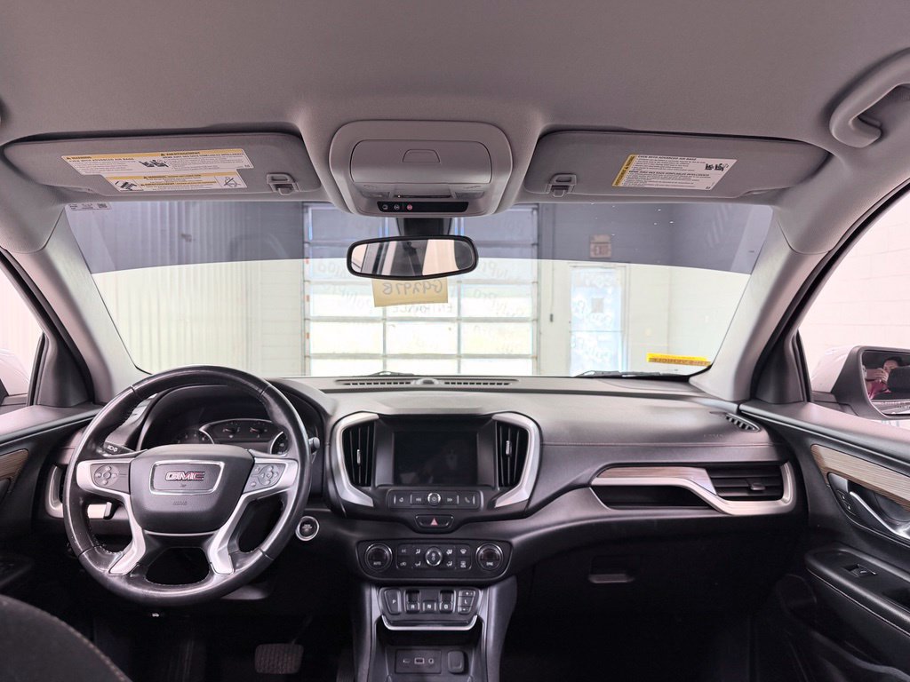 Used 2019 GMC Terrain SLE w/ Driver Convenience Package FWD image 24