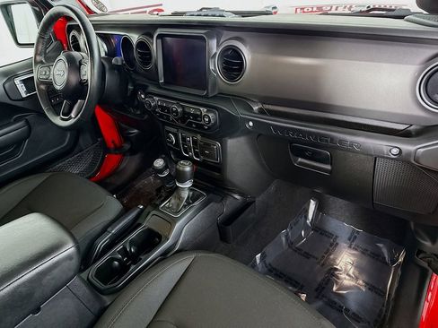 Used 2023 Jeep Wrangler Unlimited w/ Cold Weather Group image 33