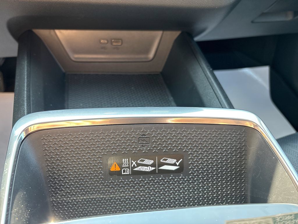 Used 2026 Chevrolet Equinox LT w/ Convenience Package II AWD/4WD image 29