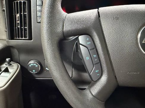 Used 2024 Chevrolet Express 3500 LT w/ LT Preferred Equipment Group RWD image 23