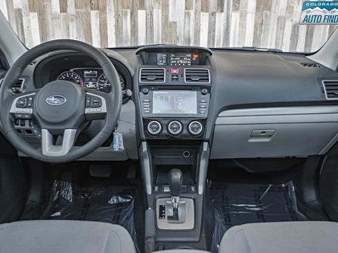 Used 2017 Subaru Forester 2.5i Premium AWD/4WD image 17