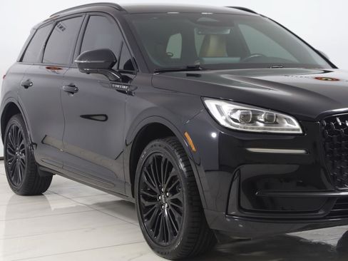 Used 2023 Lincoln Corsair Reserve w/ Equipment Group 201A AWD/4WD image 37
