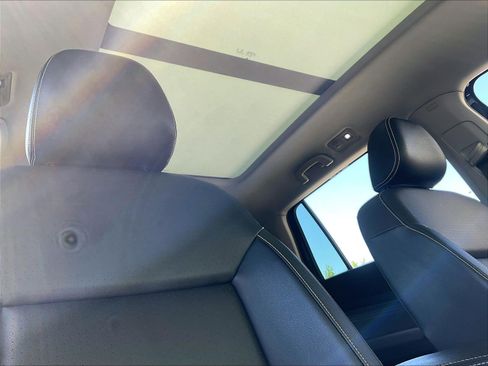 Certified 2022 Volkswagen Atlas SE w/ Panoramic Sunroof Package FWD image 29