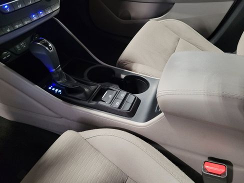 Used 2019 Hyundai Tucson Value FWD image 26