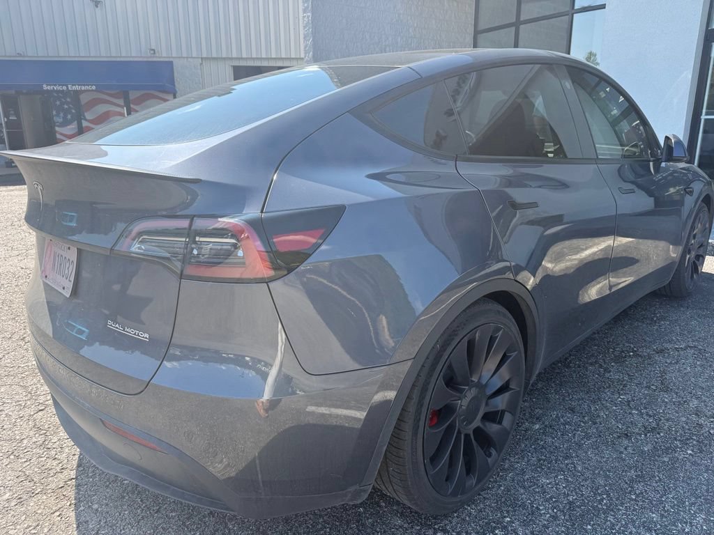 Used 2023 Tesla Model Y Performance AWD/4WD image 3