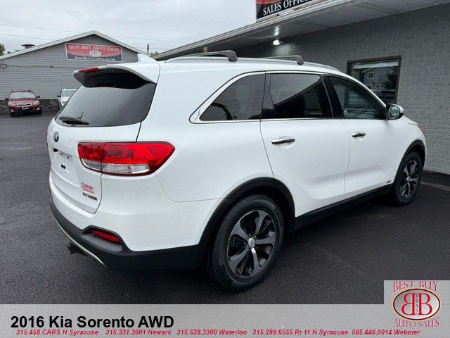 Used 2016 Kia Sorento EX AWD/4WD image 3