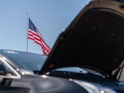 Used 2016 Cadillac XTS Luxury w/ Driver Awareness Package image 30