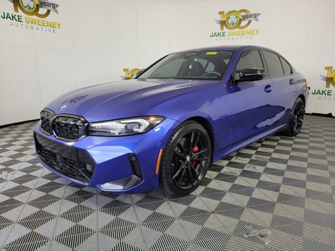 Used 2024 BMW M340i xDrive AWD/4WD image 3