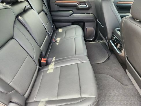 Used 2024 GMC Sierra 1500 Denali w/ Technology Package AWD/4WD image 31