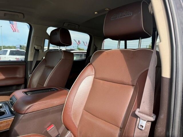Used 2017 Chevrolet Silverado 3500 High Country w/ Duramax Plus Package AWD/4WD image 12