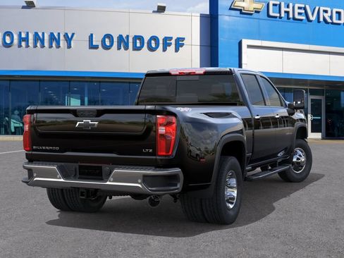 New 2026 Chevrolet Silverado 3500 LTZ w/ LTZ Convenience Package AWD/4WD image 4