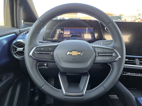 New 2026 Chevrolet Equinox EV LT w/ LPO, Blackout Package image 29