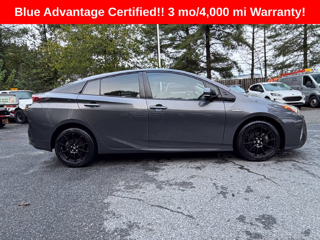 Used 2016 Toyota Prius Four Touring FWD image 8