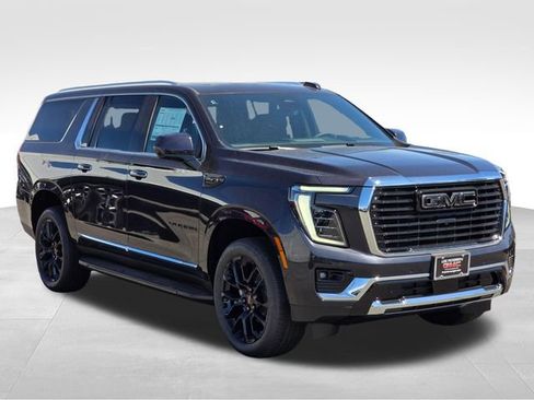 New 2026 GMC Yukon XL Elevation w/ Elevation Premium Package AWD/4WD image 7