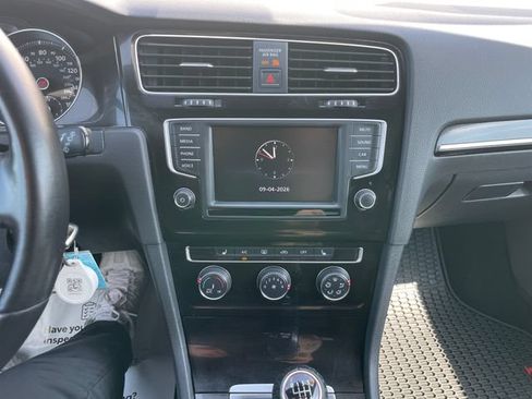 Used 2017 Volkswagen GTI S FWD image 12