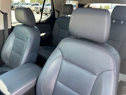 Certified 2021 Chevrolet Traverse Premier AWD/4WD image 14