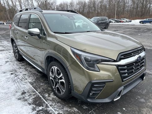 Used 2023 Subaru Ascent Touring image 7