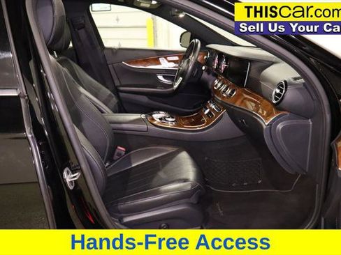 Used 2019 Mercedes-Benz E 300 image 31