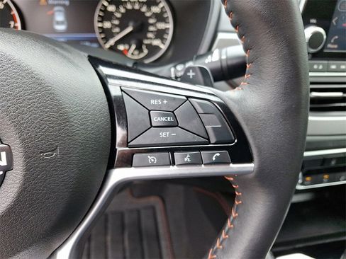 Used 2024 Nissan Altima 2.5 SR image 21