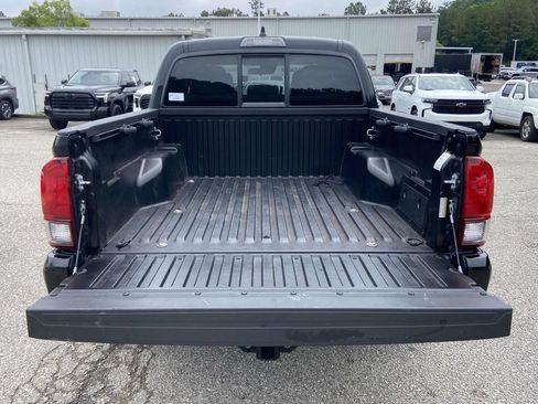 Used 2023 Toyota Tacoma SR AWD/4WD image 8