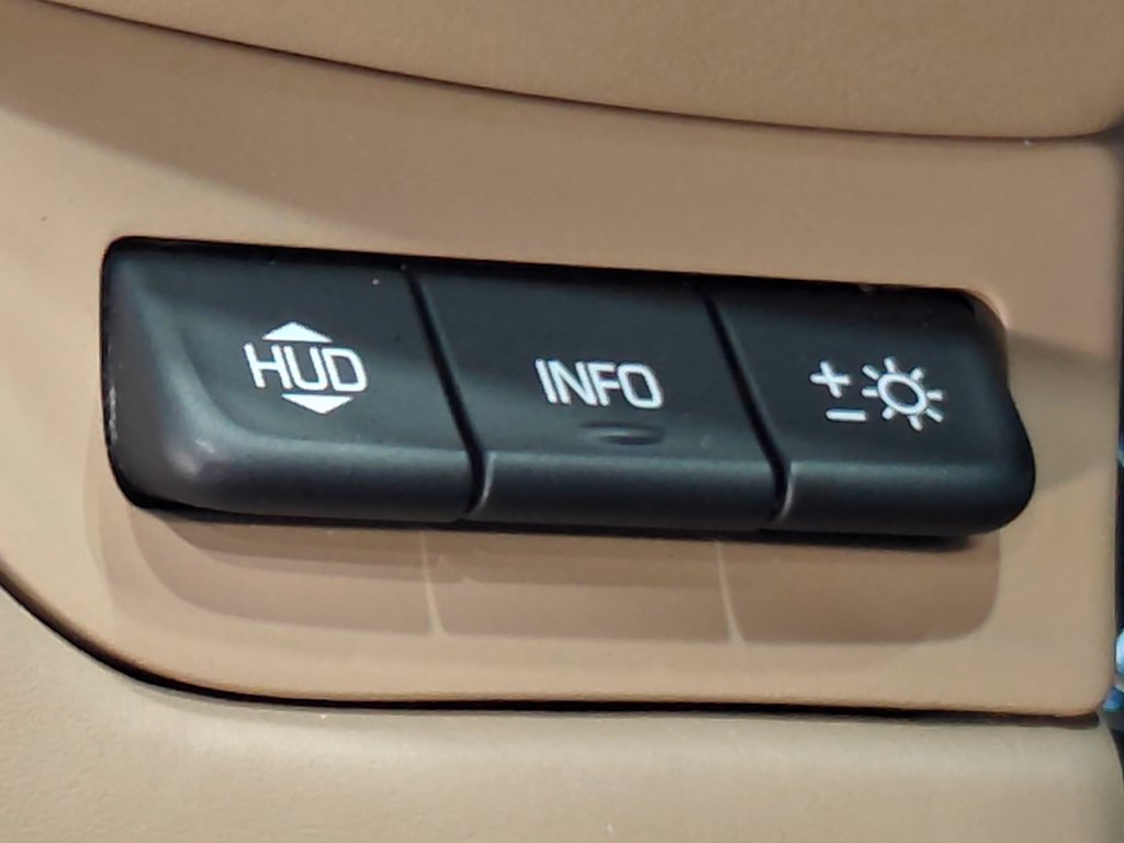 Used 2018 Cadillac Escalade Platinum AWD/4WD image 58