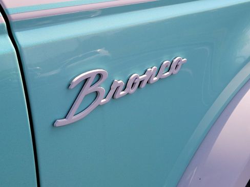 Used 2024 Ford Bronco Outer Banks AWD/4WD image 5