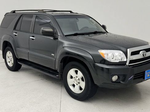 Used 2008 Toyota 4Runner SR5 RWD image 1