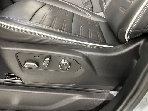 Used 2024 GMC Sierra 1500 AT4X image 25